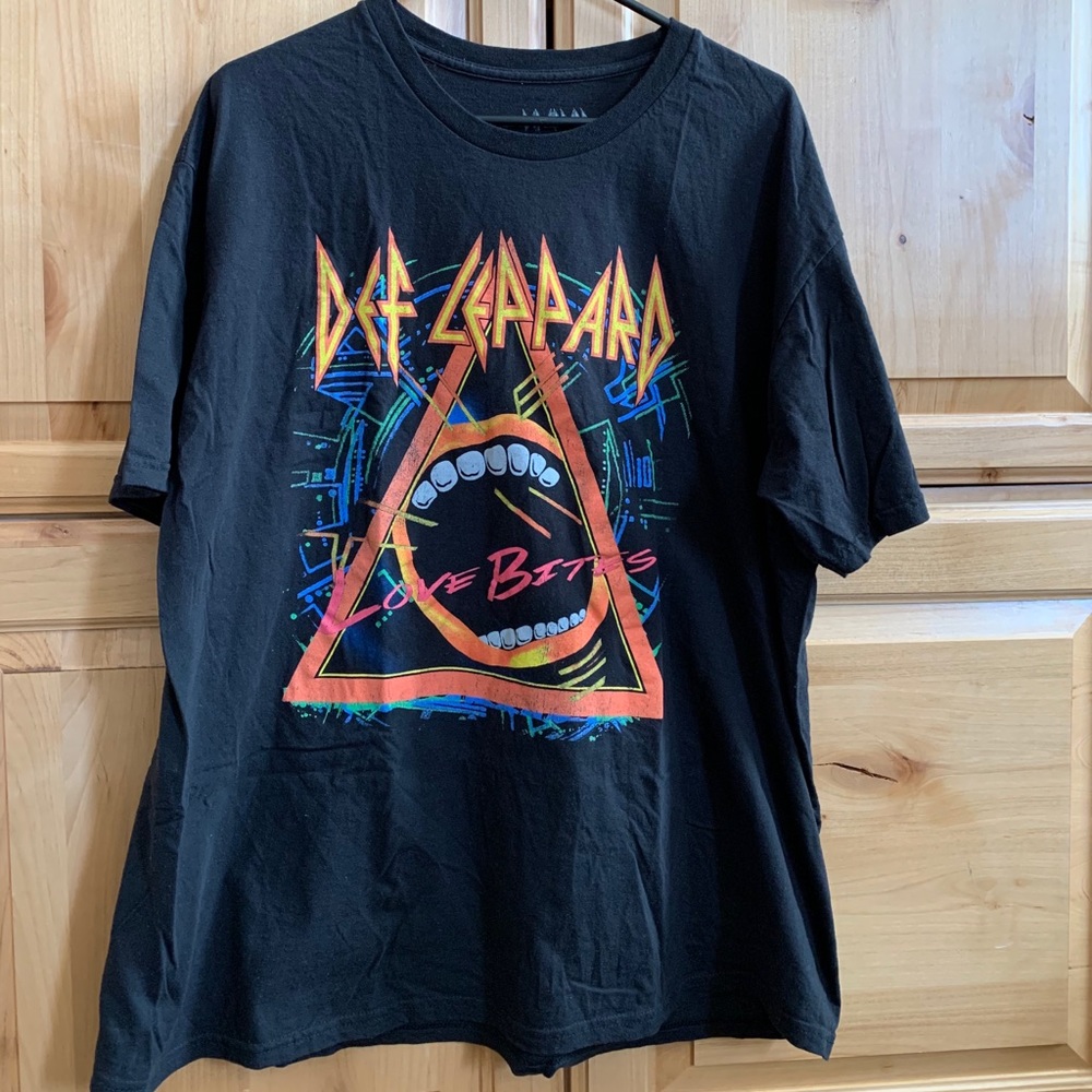 Def Leppard t-shirt